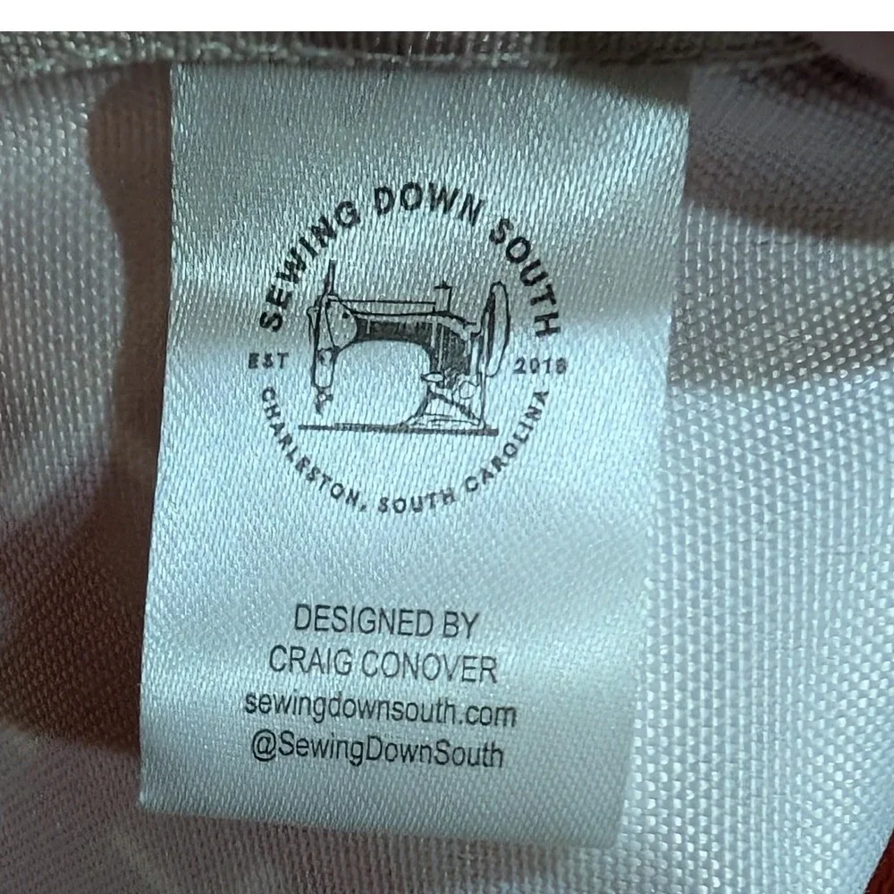 Sewing Down South Craig Conover Perfectly Plaid Cooking Apron Red Pink White OS